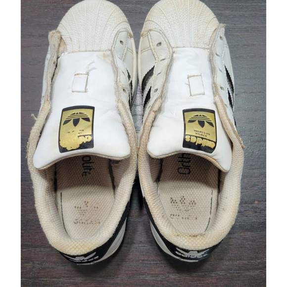 Adidas Shoes Boys 2.5 Superstar White Shell Toe Casual Sneakers Run DMC - Picture 1 of 10
